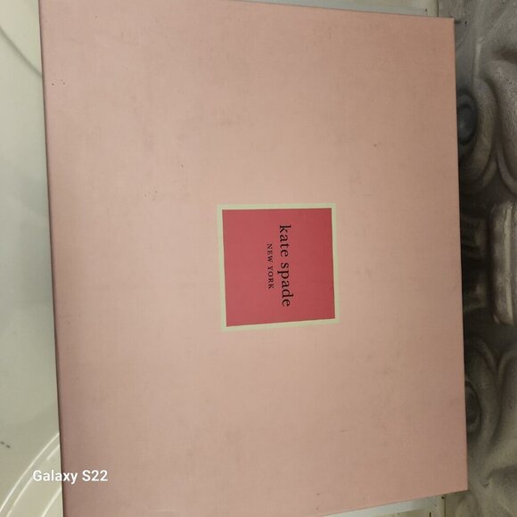 NIB Kate Spade Rosa Pearl Leather Heels. Size 9 - Picture 15 of 15